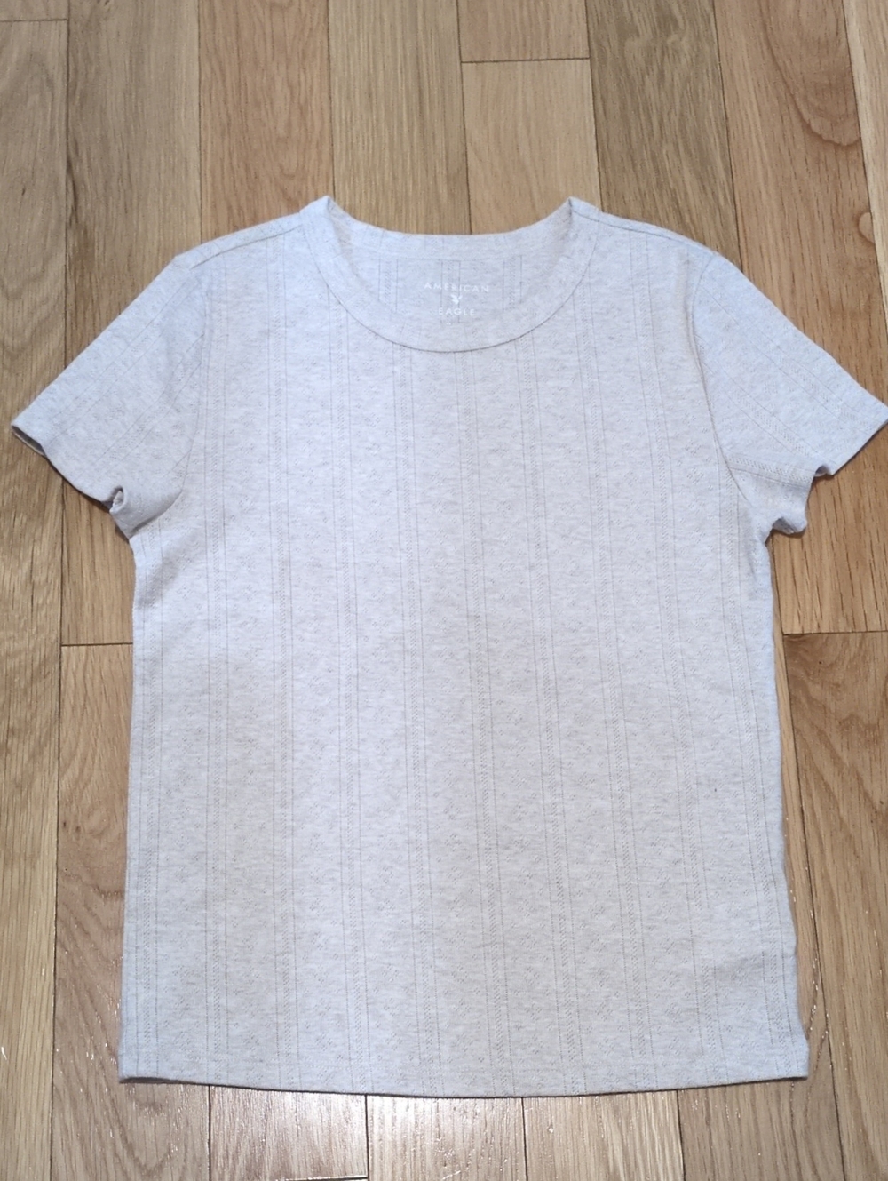 American Eagle Outfitters Short Sleeve Baby Tee